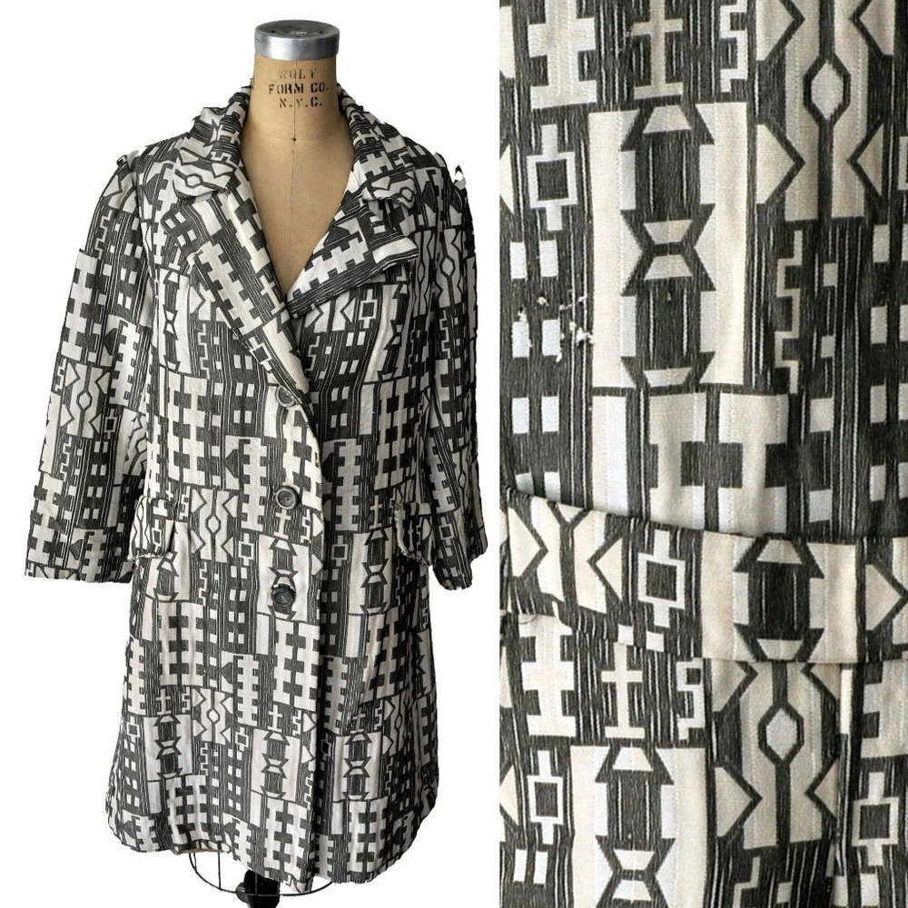 Vintage 60s Gray White Geometric Mod Overcoat